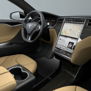 Компания Tesla выпустит электромобиль